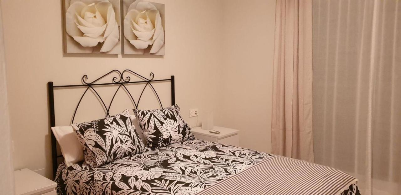 Neptuno 2B Menyber Appartement Nerja Buitenkant foto